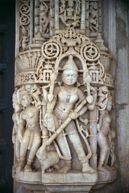 Pillar detail at Chaumukha Temple, Ranakpur.